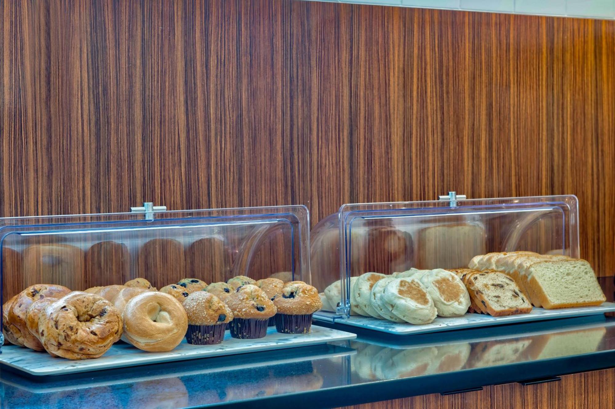 Fairfield Inn & Suites By Marriott Greenwood Bagian luar foto