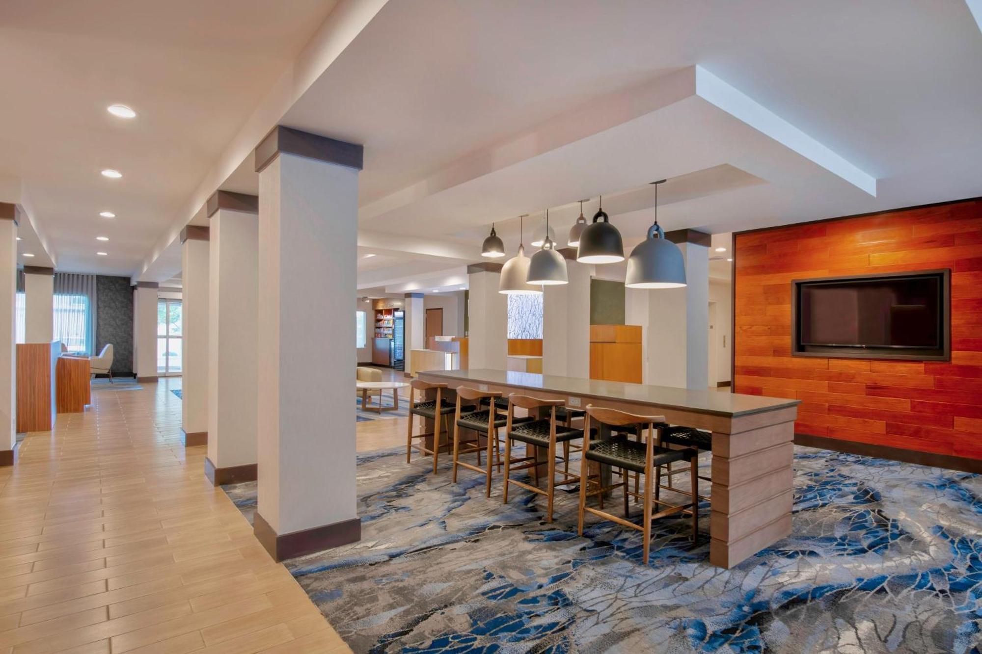 Fairfield Inn & Suites By Marriott Greenwood Bagian luar foto