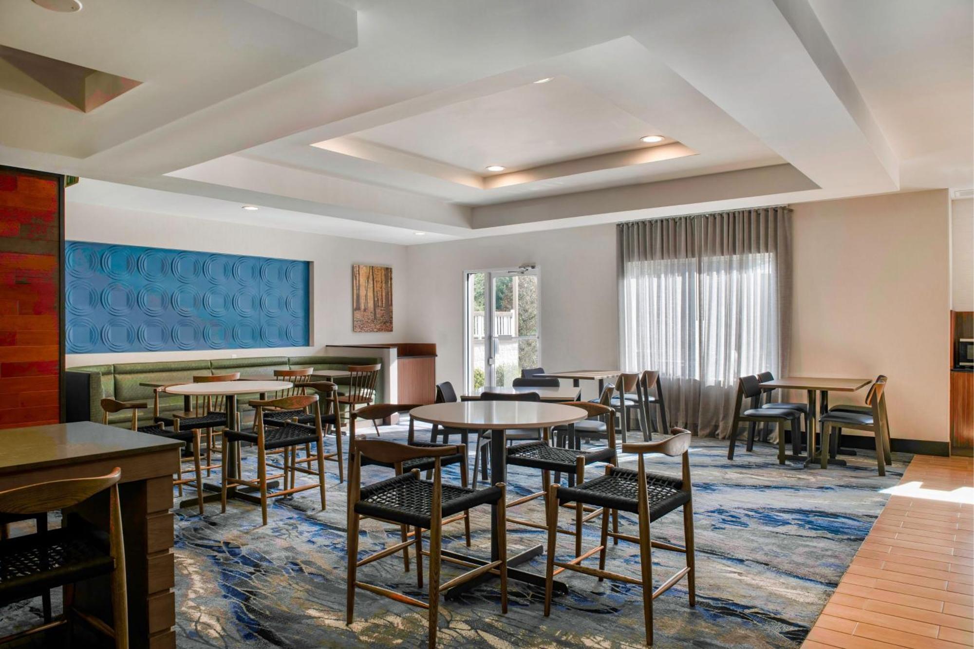 Fairfield Inn & Suites By Marriott Greenwood Bagian luar foto