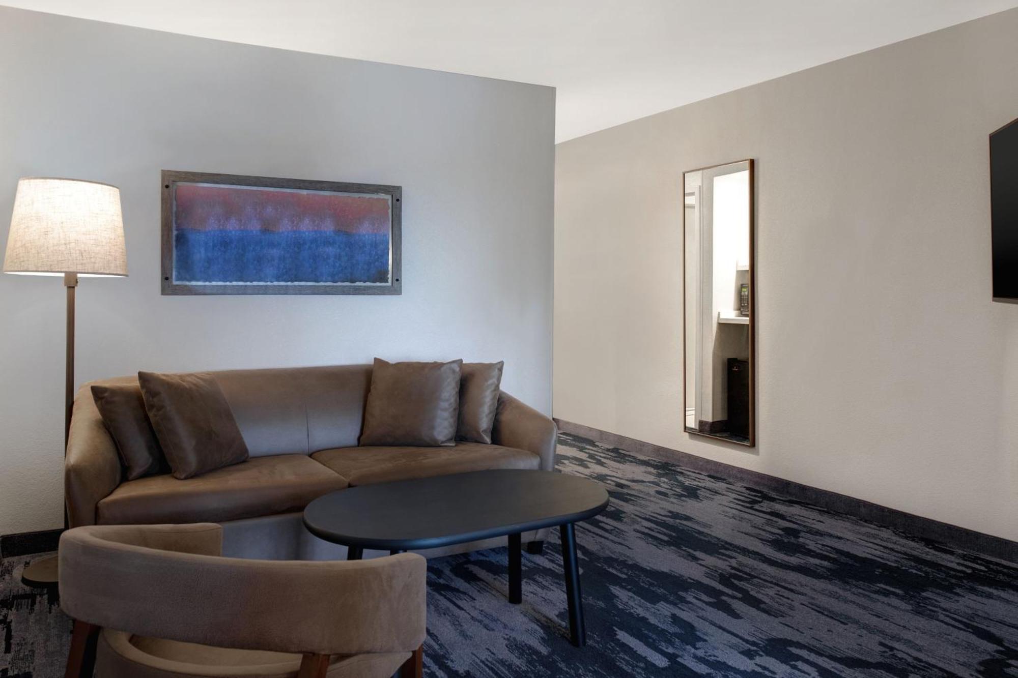 Fairfield Inn & Suites By Marriott Greenwood Bagian luar foto