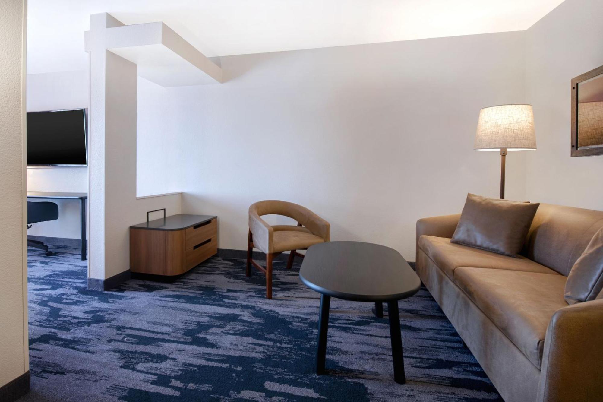 Fairfield Inn & Suites By Marriott Greenwood Bagian luar foto