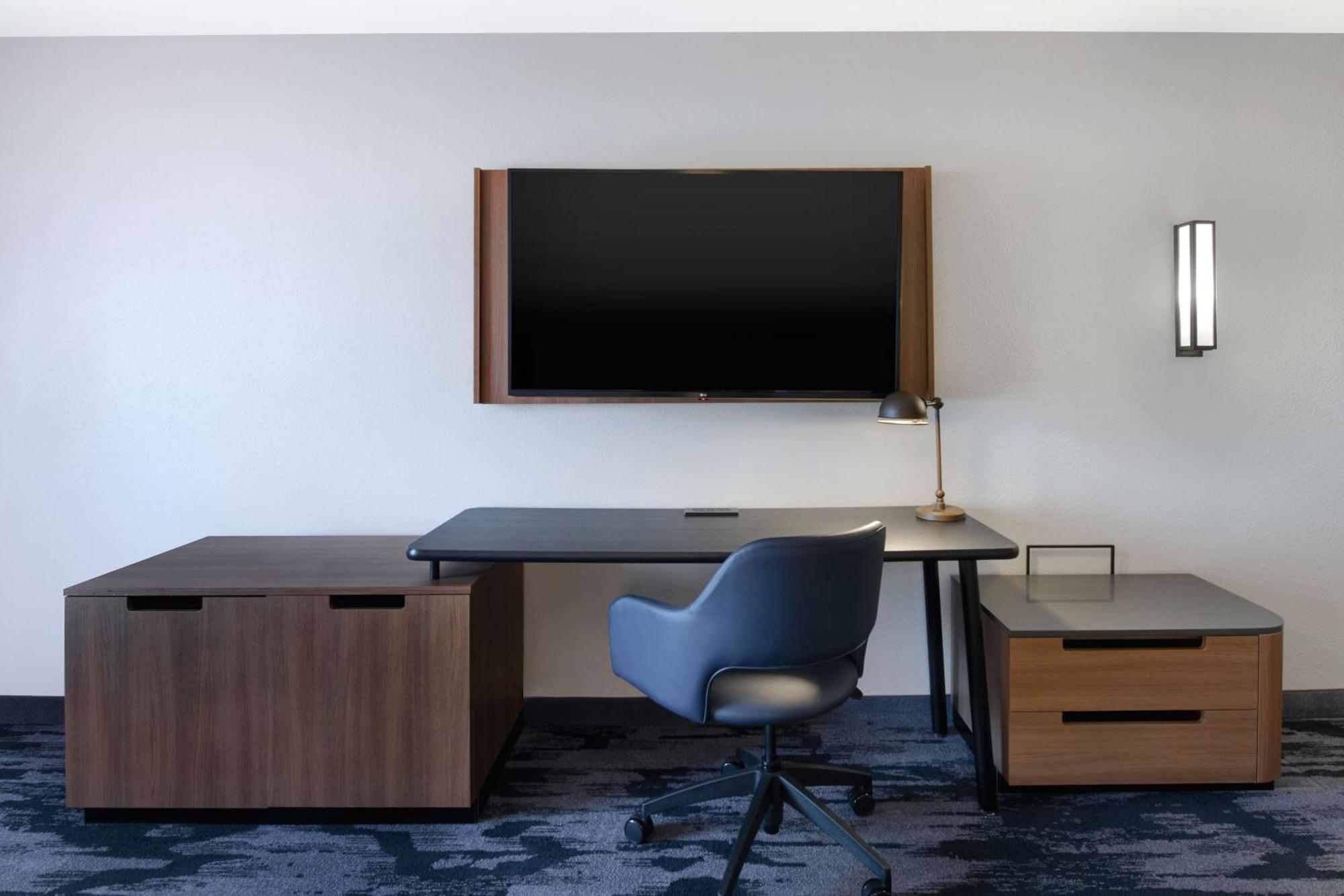 Fairfield Inn & Suites By Marriott Greenwood Bagian luar foto