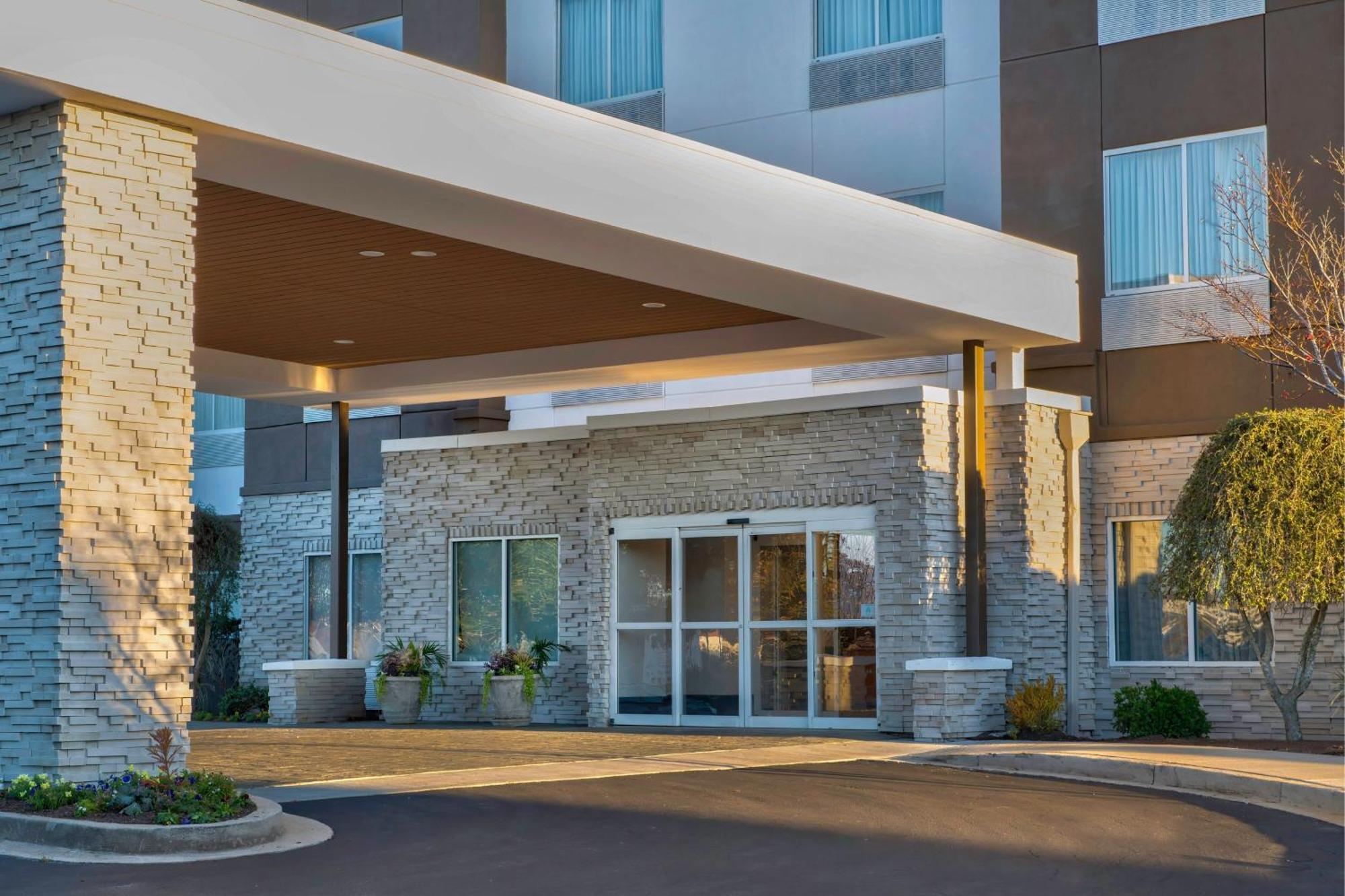 Fairfield Inn & Suites By Marriott Greenwood Bagian luar foto